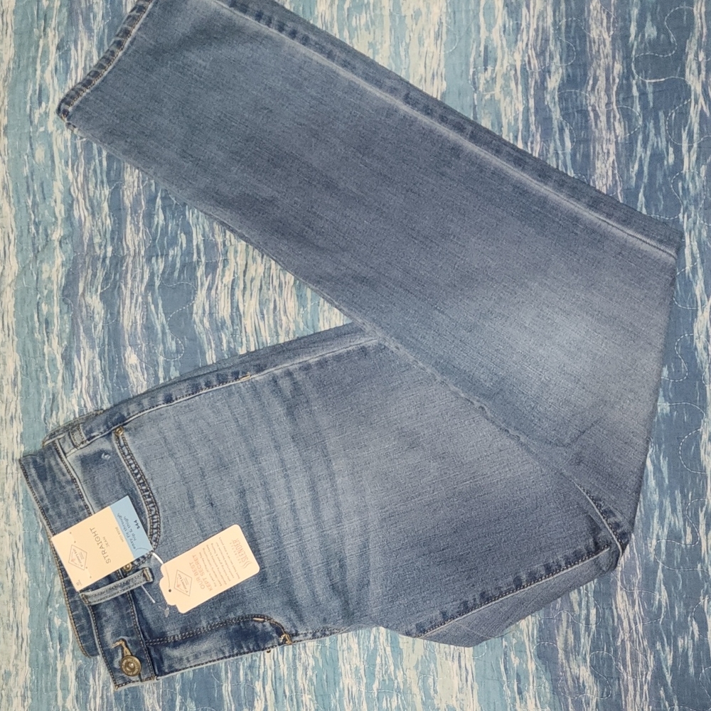 Mid Rise Straight Jeans Sz. 10 Long by St John's Bay BNWT  N